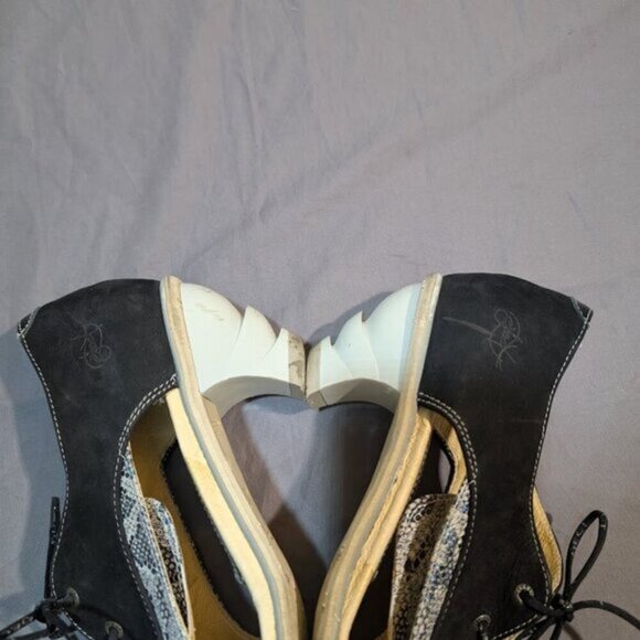 Eject Prophecy Aryn Trail Mark Oxford Pump Black and Metallic Women Size 41 - Picture 8 of 10